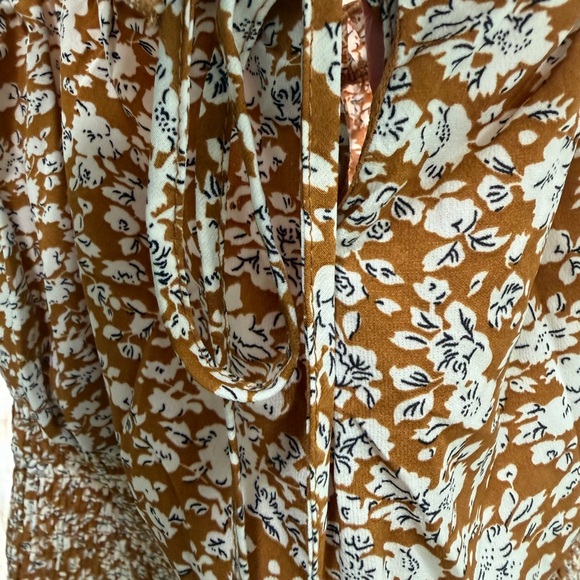 NWT boutique Smocked Floral Cami Tank Top in Mustard size 3x spring summer - Picture 3 of 6